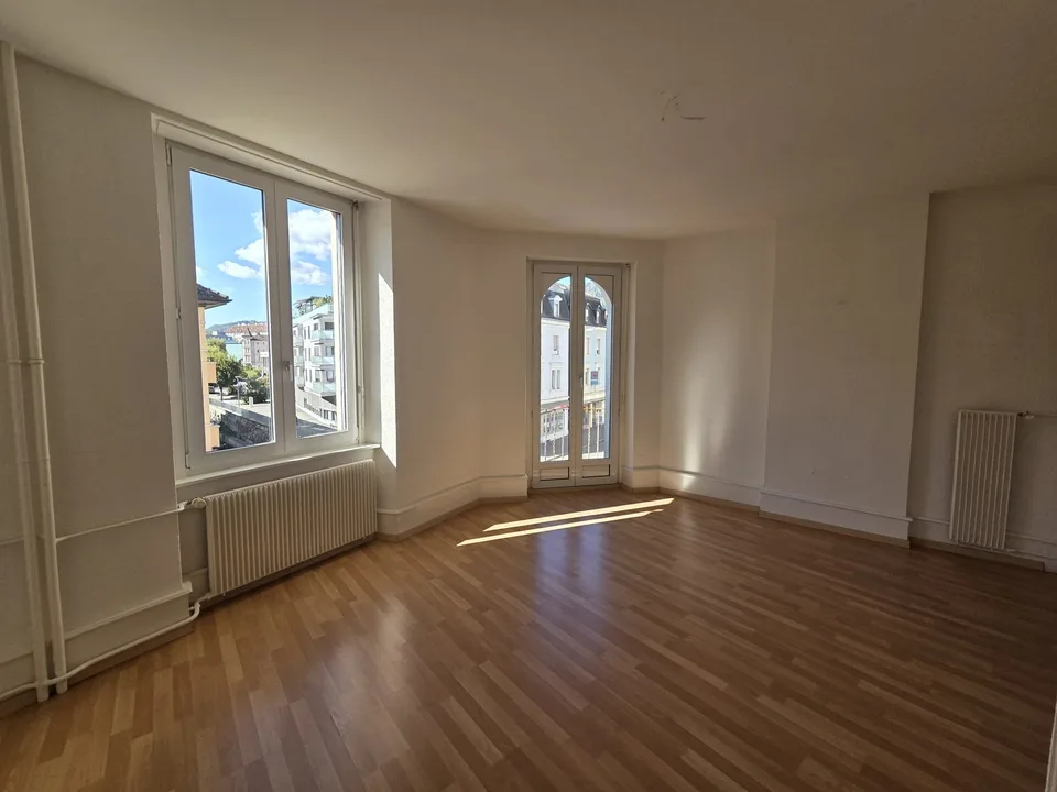 Charmantes 2-Zimmer-Wohnung in Delémont – Foto 4 von 7