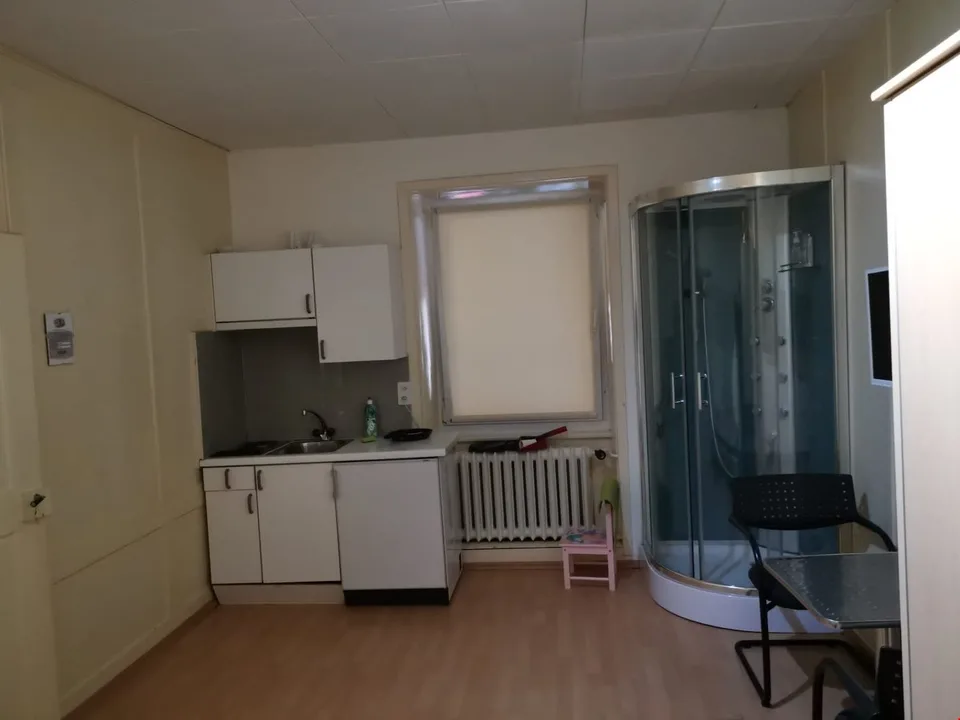 Studi arredati in posizione centrale da CHF 490.00 – foto 4 di 5