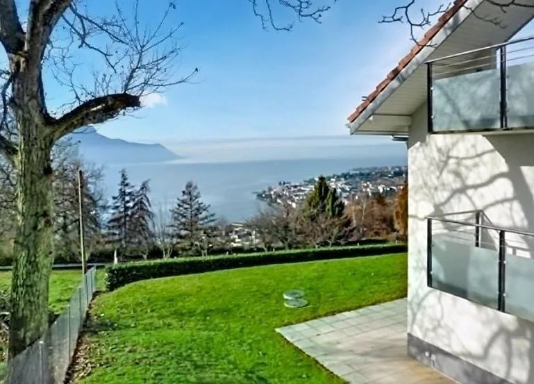 Wunderschöne 4,5-Zimmer-Wohnung mit Panoramablick in Chernex – Foto 20 von 24