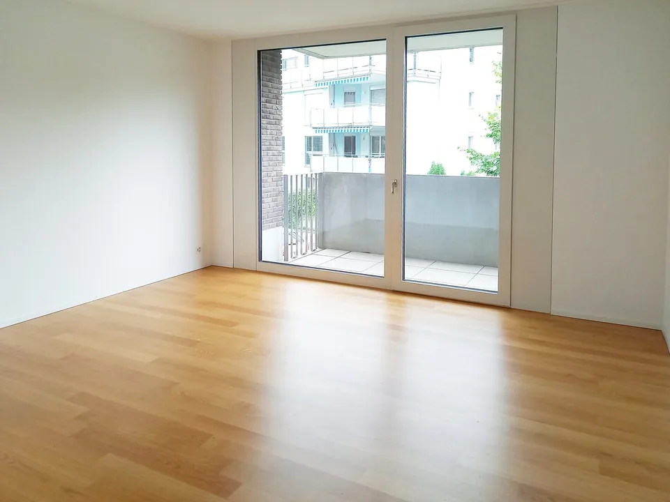 komfortable 3.5-Zimmerwohnung, gut mit ÖV erschlossen – Foto 5 von 9