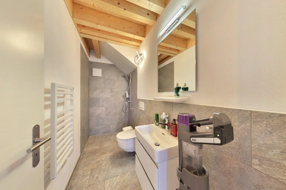 Appartamento a duplex di 4,5 locali a 8465 Wildensbuch - comfort abitativo su 2 piani – foto 6 di 15