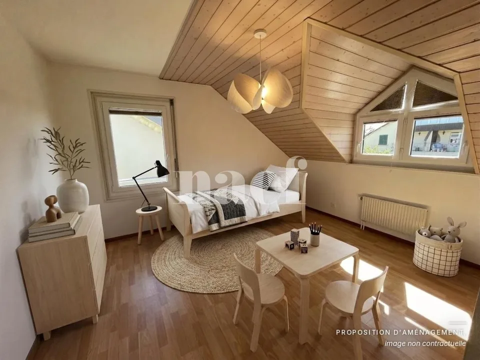 Im Zentrum des Dorfes - Schöne 5.5-Zimmer-Wohnung im Dachgeschoss mit Kamin und großem Balkon – Foto 7 von 9
