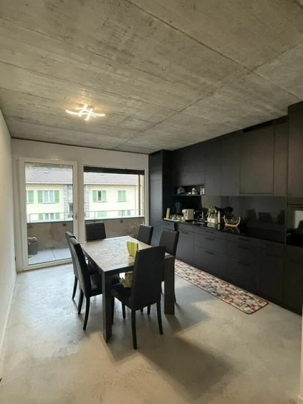 Wir vermieten eine große und moderne 2.5-Zimmer-Wohnung in der Innenstadt – Foto 7 von 16