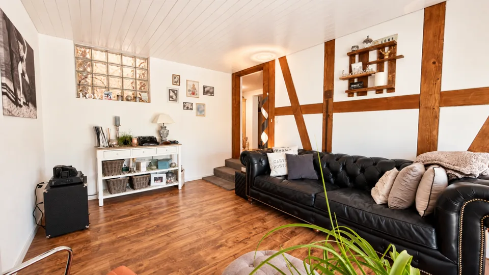Une maison avec une âme - historique, ensoleillée et polyvalente – photo 13 sur 20
