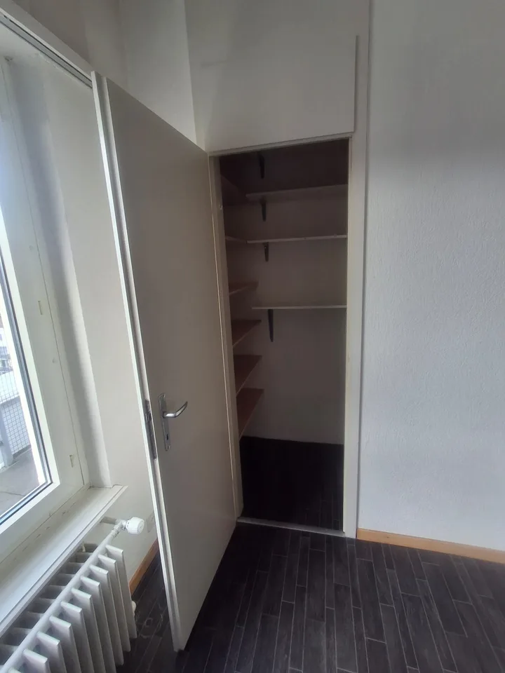 Prächtige 5.5-Zimmer-Dachwohnung mit Panoramablick – La Chaux-de-Fonds – Foto 20 von 21