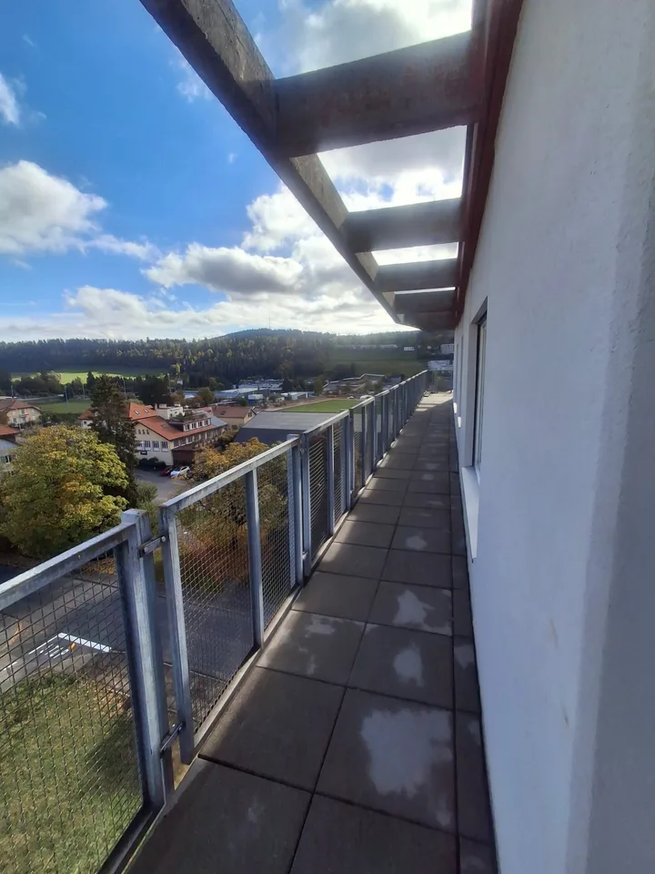 Prächtige 5.5-Zimmer-Dachwohnung mit Panoramablick – La Chaux-de-Fonds – Foto 16 von 21