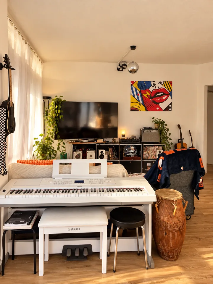 Charmante 2.5-Zimmer-Wohnung im Herzen von Hombrechtikon – zentral und dennoch ruhig! – Foto 4 von 12