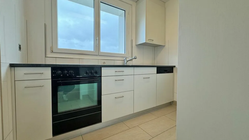 4.5 Zimmerwohnung (3. OG rechts) im schönen Herblingen – Foto 4 von 11