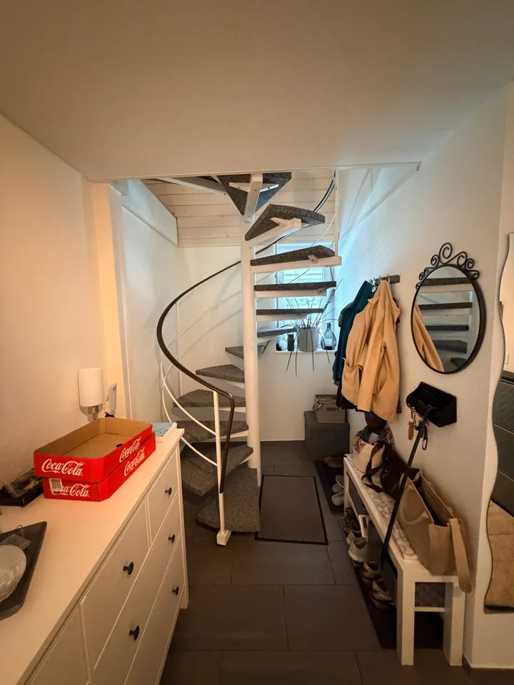 Geräumige 5-Zimmer-Maisonette-Wohnung in Allschwil – Foto 8 von 10