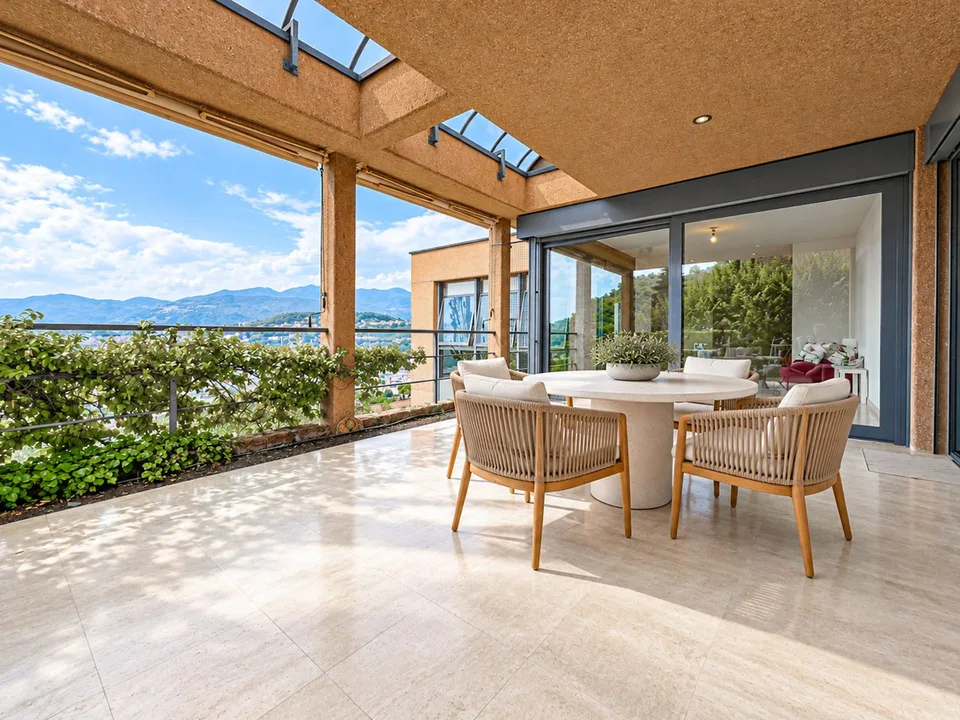 Villa con piscina e giardino a Pregassona – foto 13 di 21