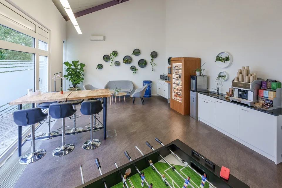 Espace de bureau attractif et agrandi dans un emplacement central à Wallisellen – photo 7 sur 12