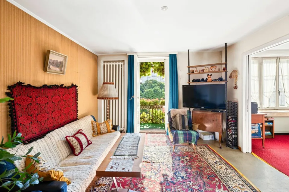 Maison multifamiliale avec dépendance et jardin au centre de Pfäffikon – photo 11 sur 20