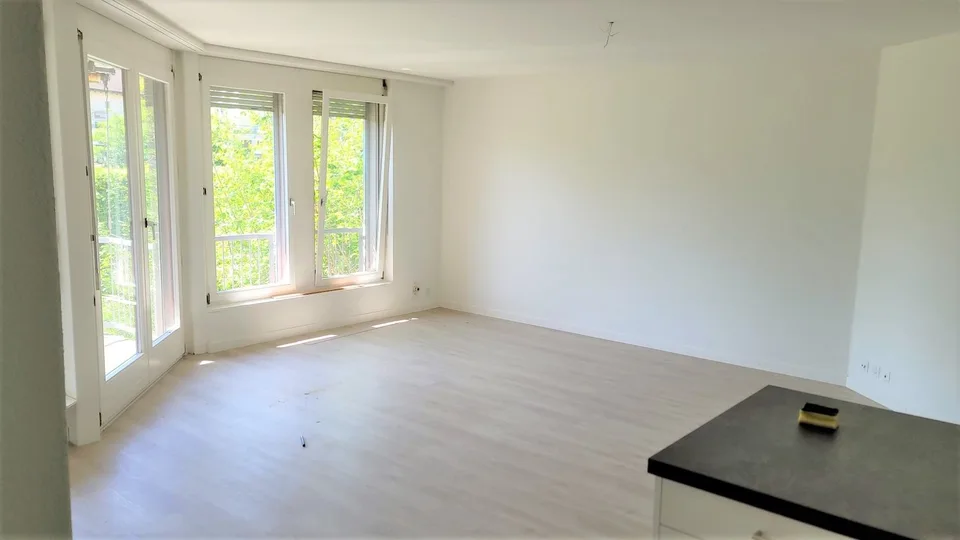 Helle 3.5-Zimmer-Wohnung mit Balkon in Oberwil – Foto 8 von 19
