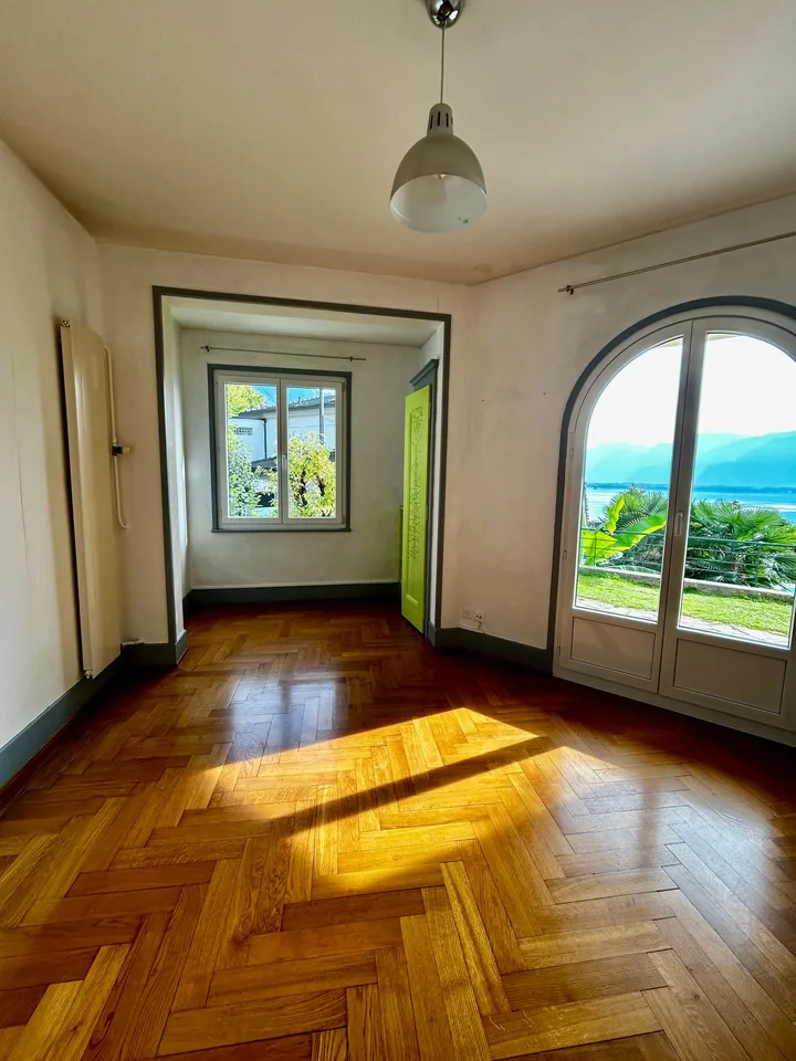Ampio appartamento con terrazza, giardino e vista panoramica sul lago a Montreux – foto 7 di 16