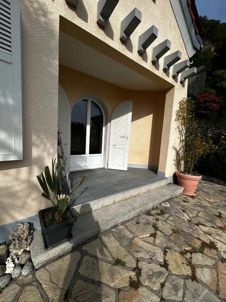 Ampio appartamento con terrazza, giardino e vista panoramica sul lago a Montreux – foto 13 di 16