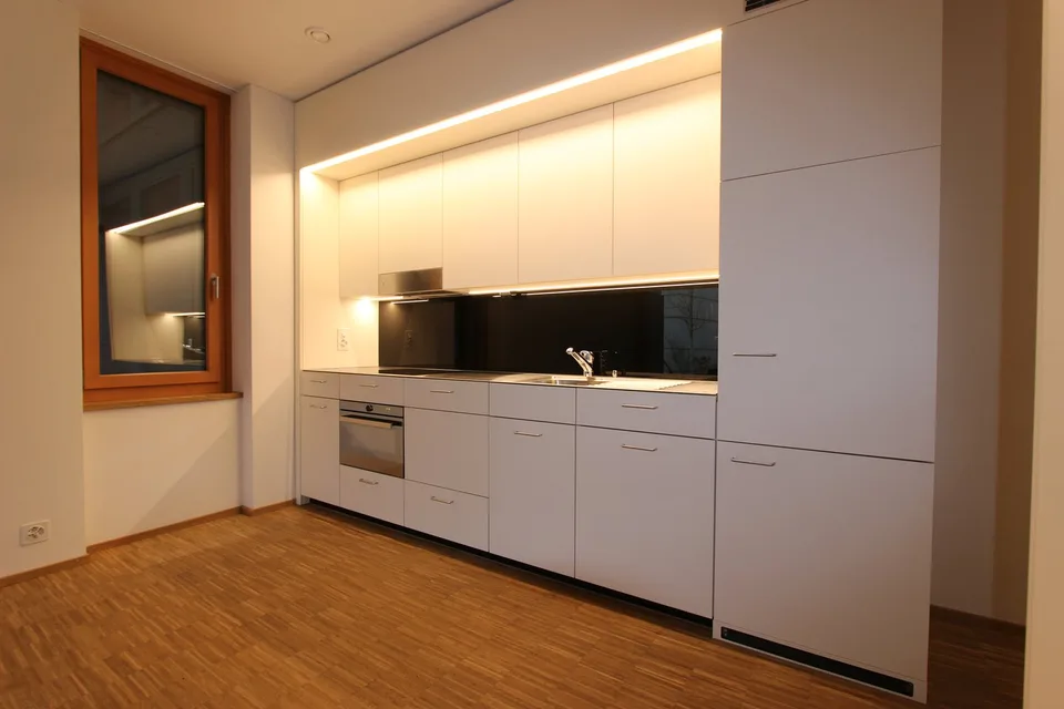 Charmante 2.5-Zimmer-Wohnung im Erdgeschoss – Foto 2 von 12