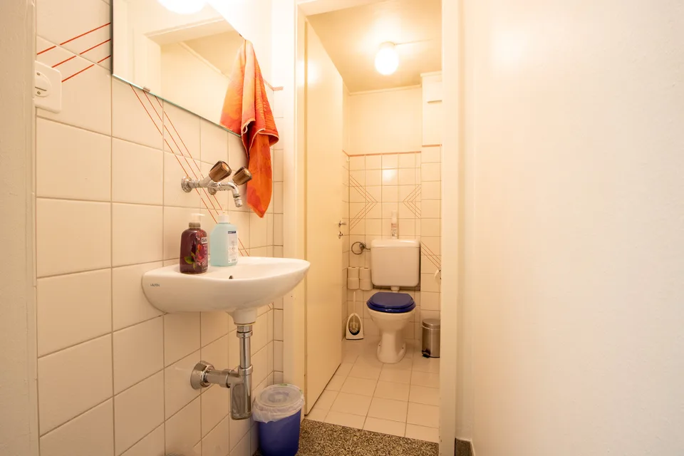 Büro, Praxis oder Laden: Vielseitige Gewerbefläche in Bahnhofsnähe – photo 12 of 12
