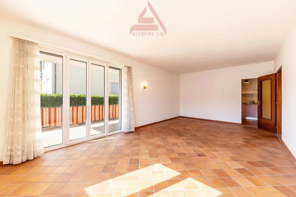 Accogliente appartamento di 3.5 locali ad Ascona / Gemütliche 3.5-Zimmer-Wohnung in Ascona – photo 2 of 12