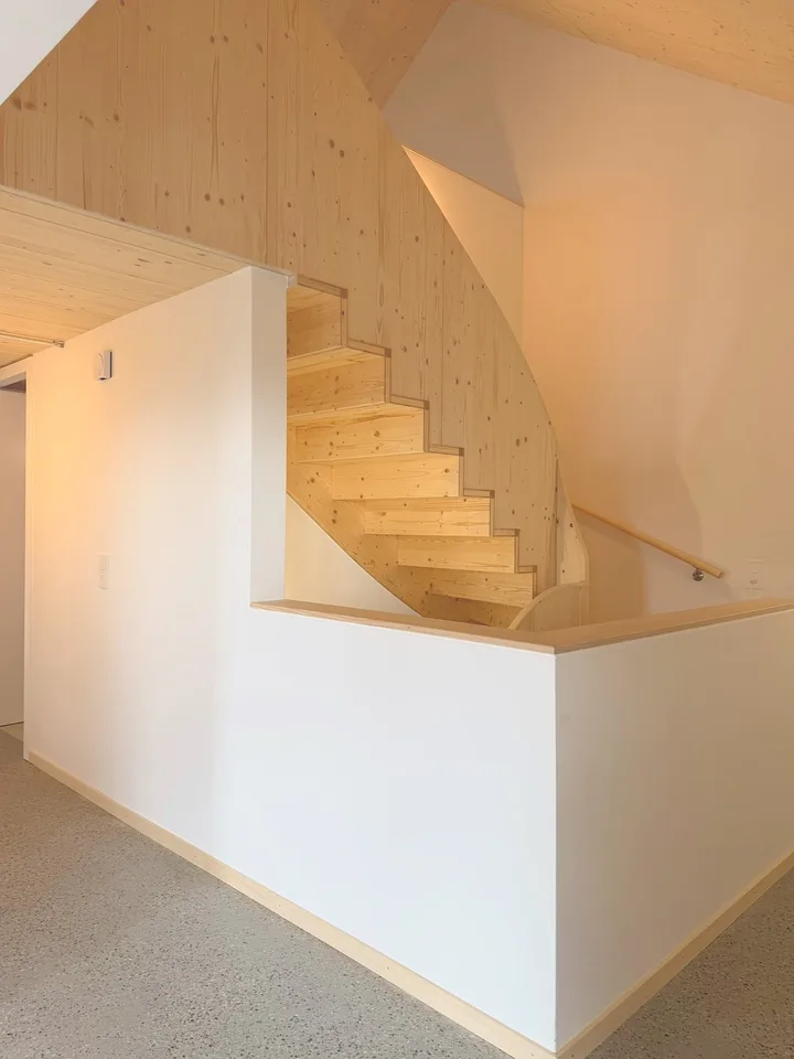 Charmanter 3.5-Zimmer-Duplex – Foto 2 von 8