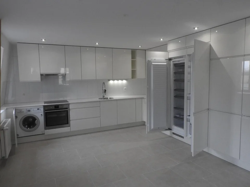Rarità! Appartamento loft in duplex mansardato, terrazza sul tetto, accesso diretto con ascensore – foto 3 di 17