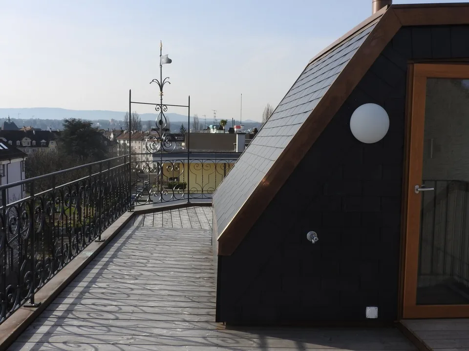 Rarità! Appartamento loft in duplex mansardato, terrazza sul tetto, accesso diretto con ascensore – foto 15 di 17