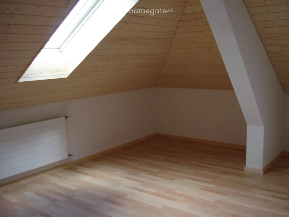 3.5-Zimmer-Dachwohnung mit Terrasse im 1.Stock – Foto 5 von 5