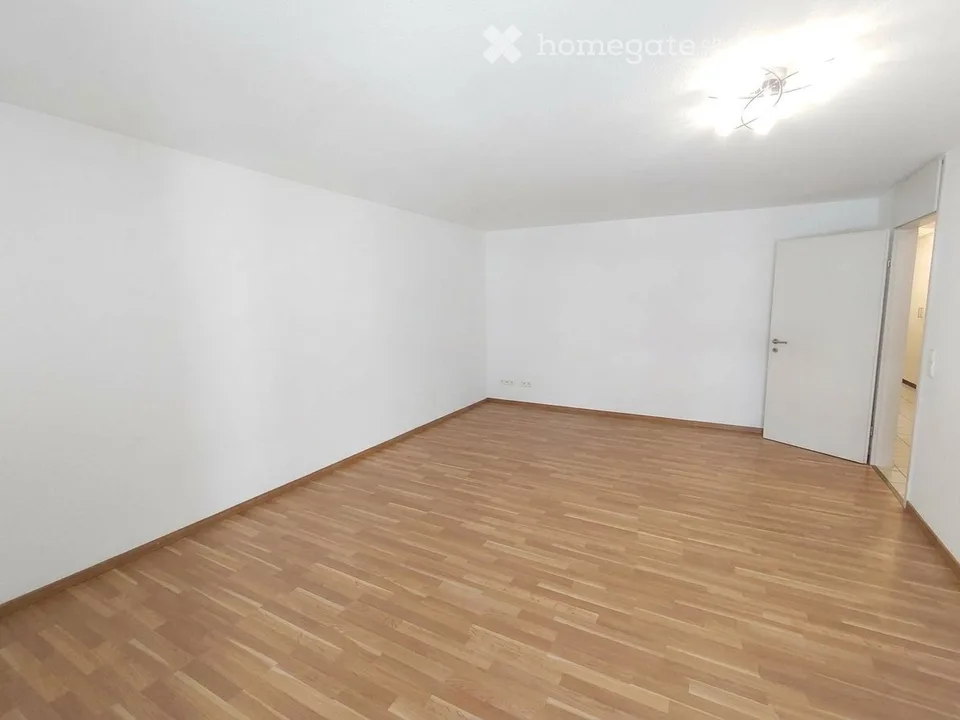4.5-ZWohnung mit grossem Balkon an zentraler Lage in Naters – Foto 2 von 5