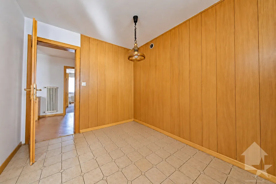 Appartement de 5.5 pièces entièrement rénové – photo 5 sur 13