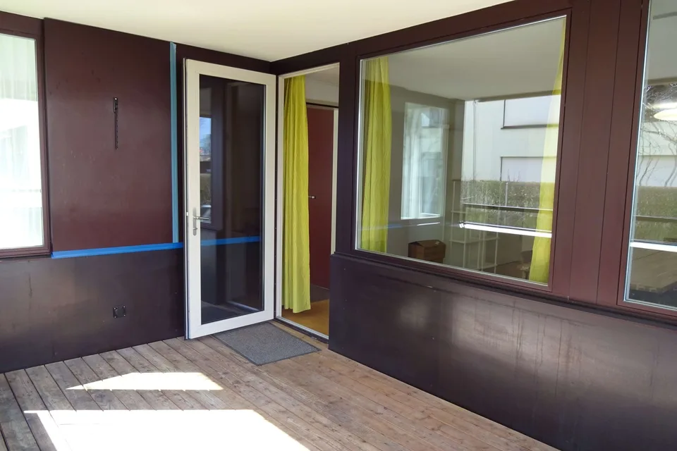 Cozy 1-Room Apartment with Balcony in a Flat-Sharing Community – Zürich Seebach – foto 7 di 10