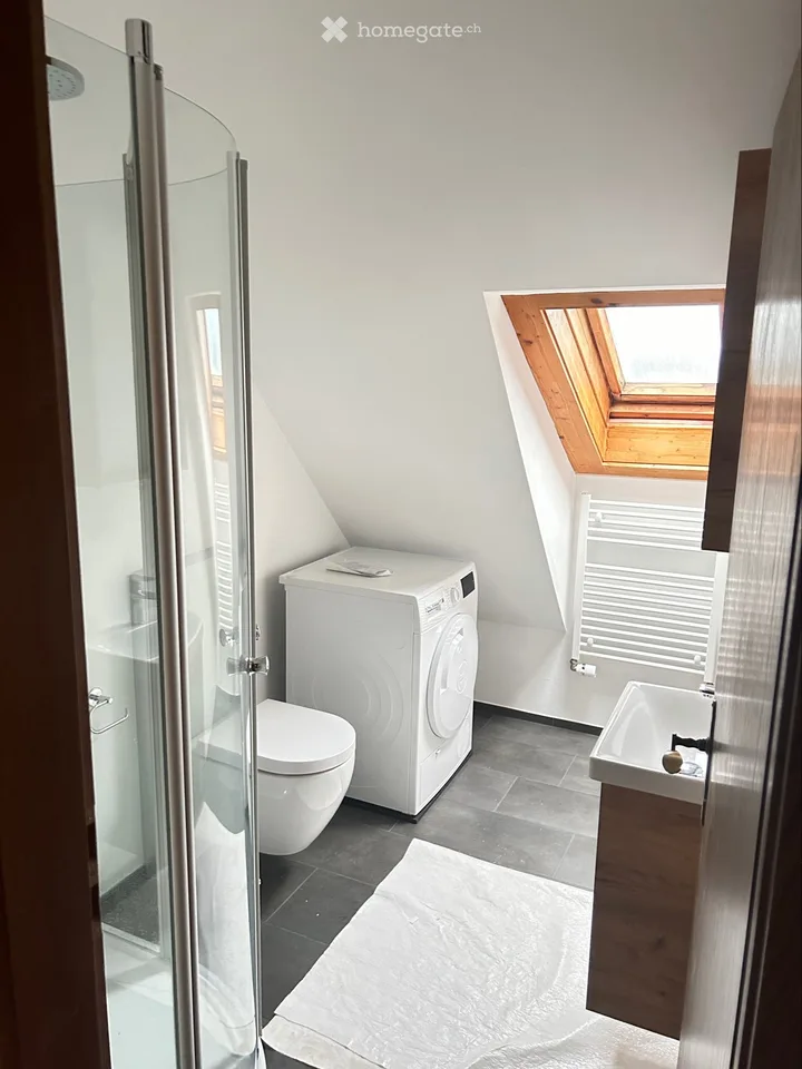 Charmante Altbauwohnung in Rüdlingen. 2.5 Zimmer mit Galerie – Foto 3 von 5