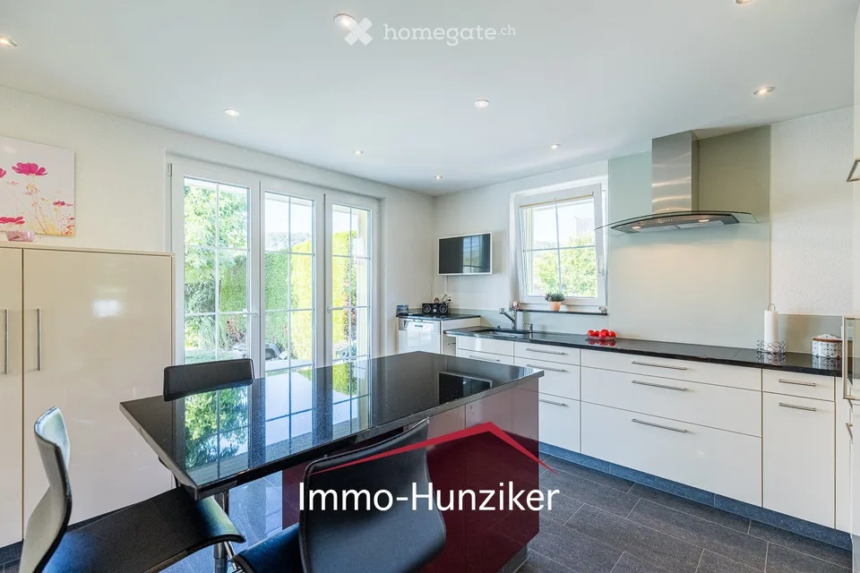 Habitation exceptionnelle dans une villa de campagne bien entretenue avec piscine, près du lac – photo 9 sur 20