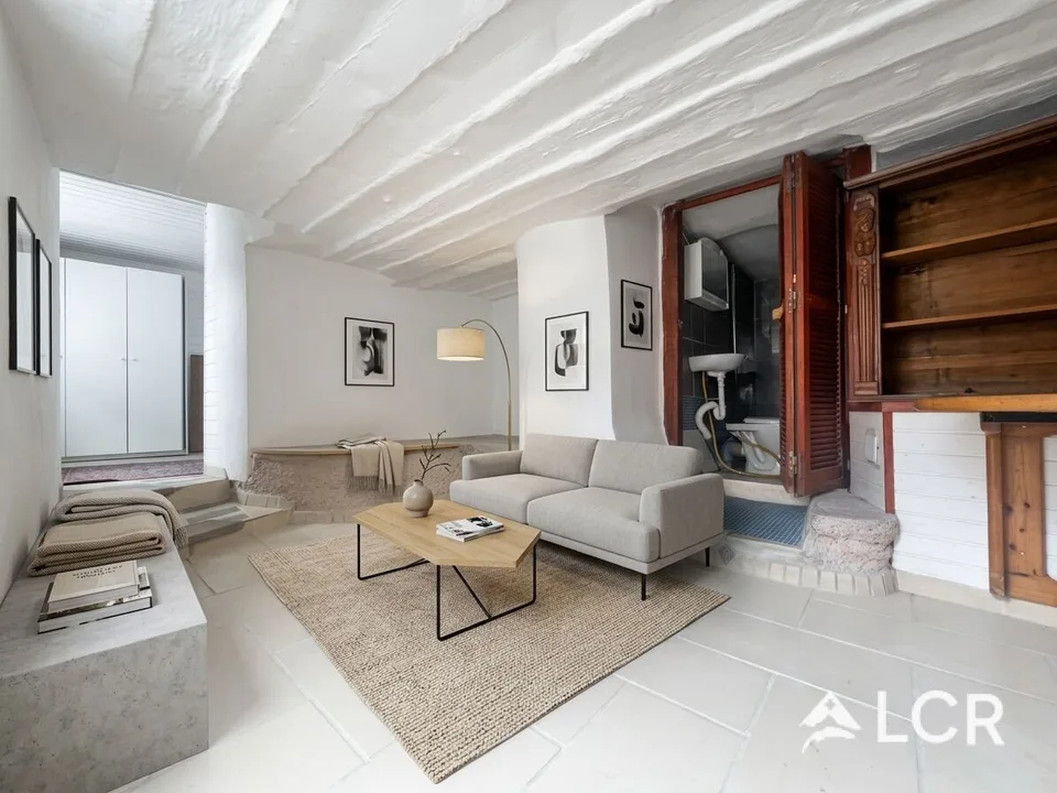 Schönes Apartment mit 3.5 Zimmern und einem separaten 2.5-Zimmer-Apartment darunter / Gärten und Terrasse – Foto 10 von 11