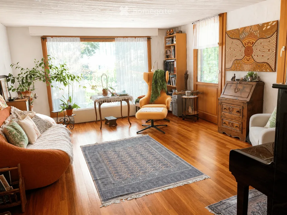 Geräumiges Einfamilienhaus mit 7.5 Zimmern und Garten im Herzen von Saxon – Foto 13 von 27