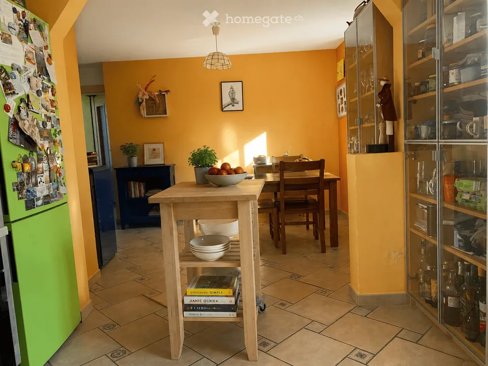 Geräumiges Einfamilienhaus mit 7.5 Zimmern und Garten im Herzen von Saxon – Foto 11 von 27