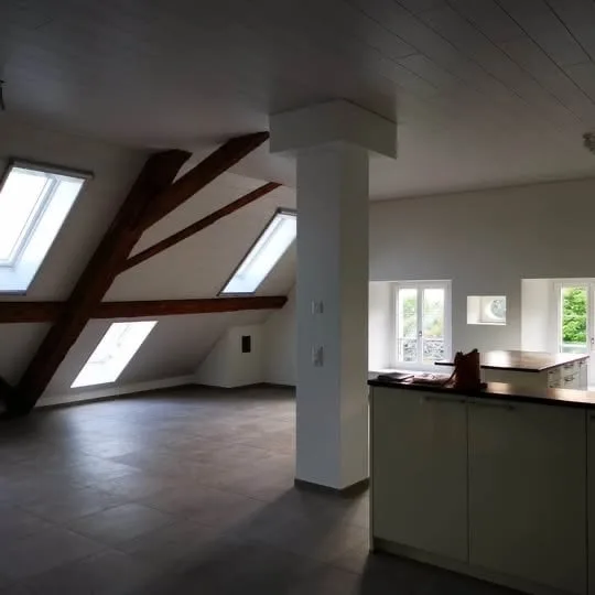 Appartement 3 chambres, 2 salles de bain, jardin et garage. – photo 5 sur 5