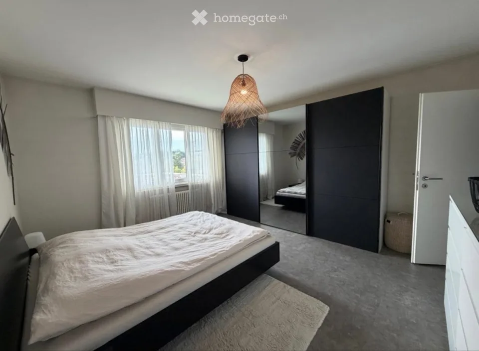 Geräumige 4,5-Zimmer-Wohnung in Lausanne – Foto 3 von 5