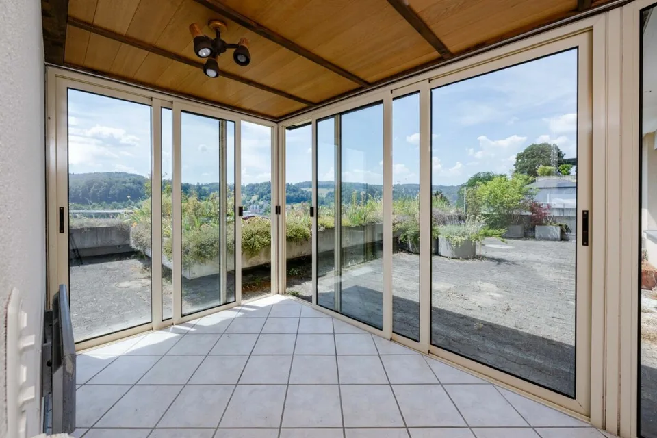 Terrassenhaus mit Weitblick in Oberkulm – Foto 3 von 6