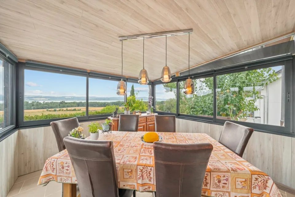 Charmante villa face au lac-Onnens – Foto 15 von 22