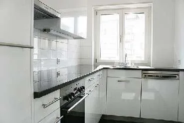 Ruhige, zentrale Wohnung im Grünen – Foto 3 von 4