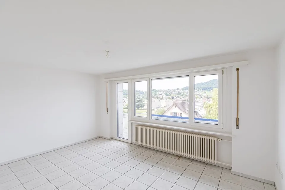 Ampio e luminoso appartamento di 4,5 locali in affitto! – foto 2 di 9