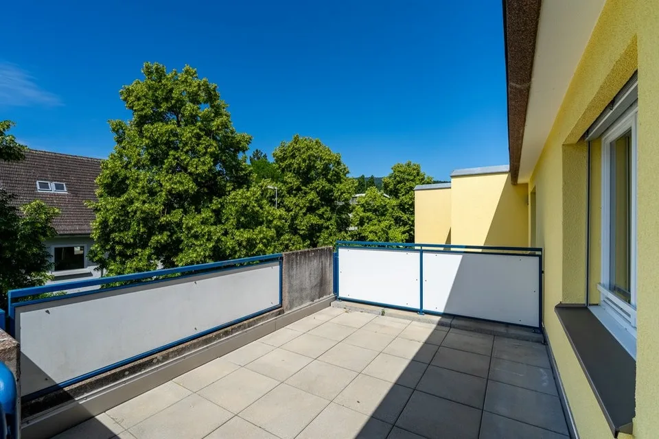 Attraktive 4.5-Zimmmer Attikawohnung mit grosser Terrasse – Foto 10 von 11