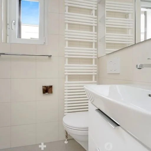 Schöne 2.5-ZW mit 2 Balkone im Zentrum von Biel – Foto 7 von 10
