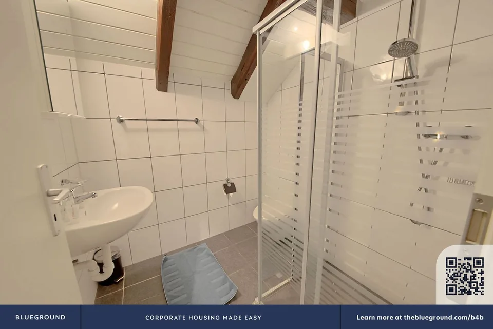 Building Schwamendingenstrasse (ZRH1419328P) – Foto 4 von 13