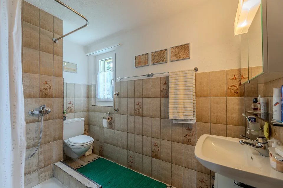 Attraktives Einfamilienhaus an wunderbarer Aussichtslage – Foto 9 von 19