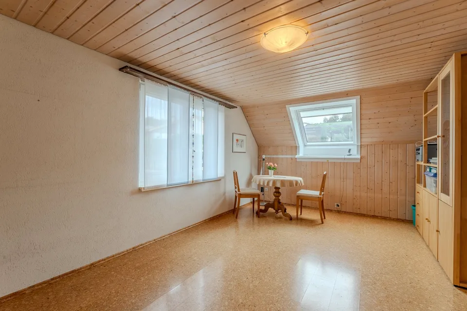 Attraktives Einfamilienhaus an wunderbarer Aussichtslage – Foto 12 von 19