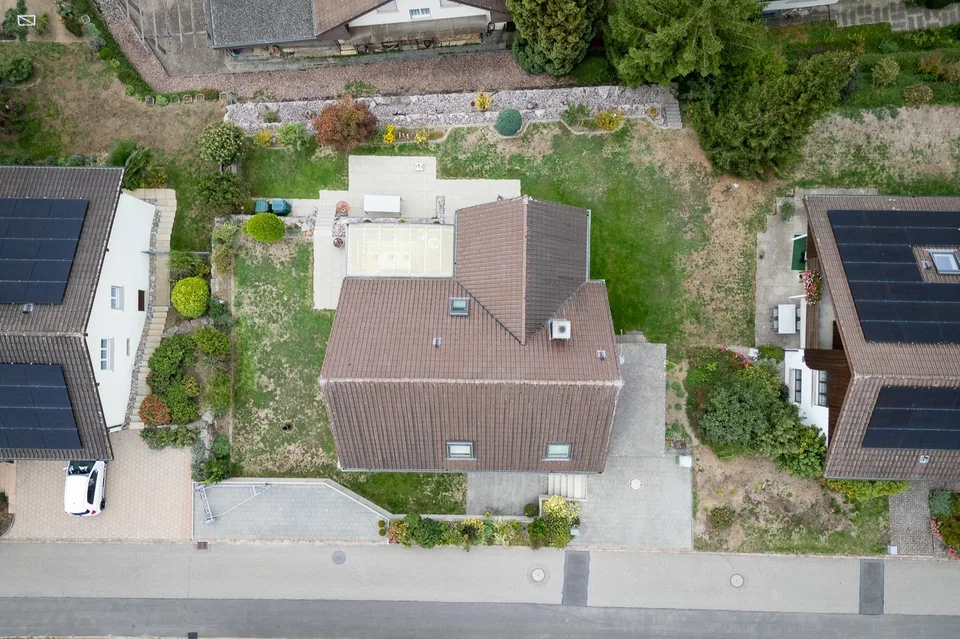 Attraktives Einfamilienhaus an wunderbarer Aussichtslage – Foto 19 von 19