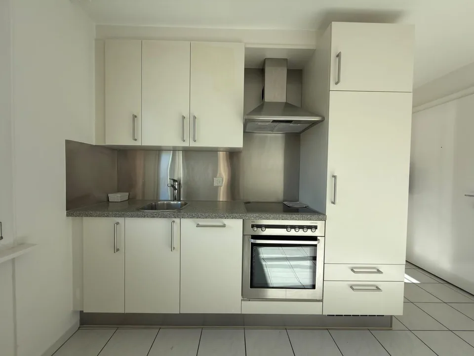 Appartement 1.5 pièces à la Rue du Milieu 19, Bienne – photo 2 sur 5