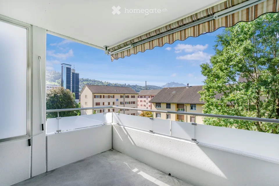 Frisch renovierte 4.5 Zimmer Wohnung mit Hobbyraum in Buchrain – Foto 6 von 6