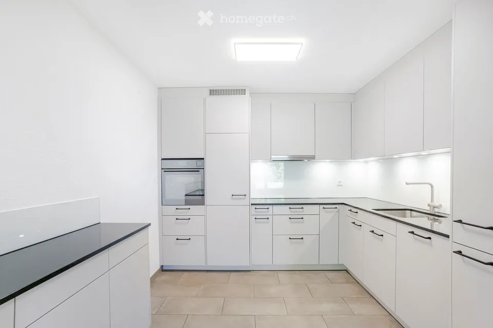 Frisch renovierte 4.5 Zimmer Wohnung mit Hobbyraum in Buchrain – Foto 4 von 6