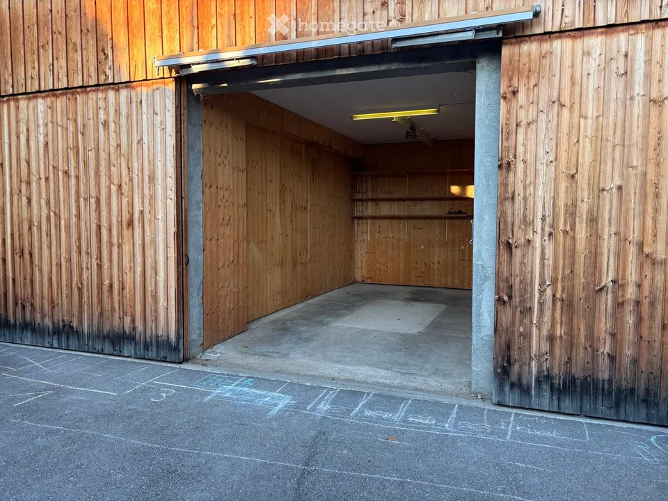 Garagenplatz – Foto 2 von 2